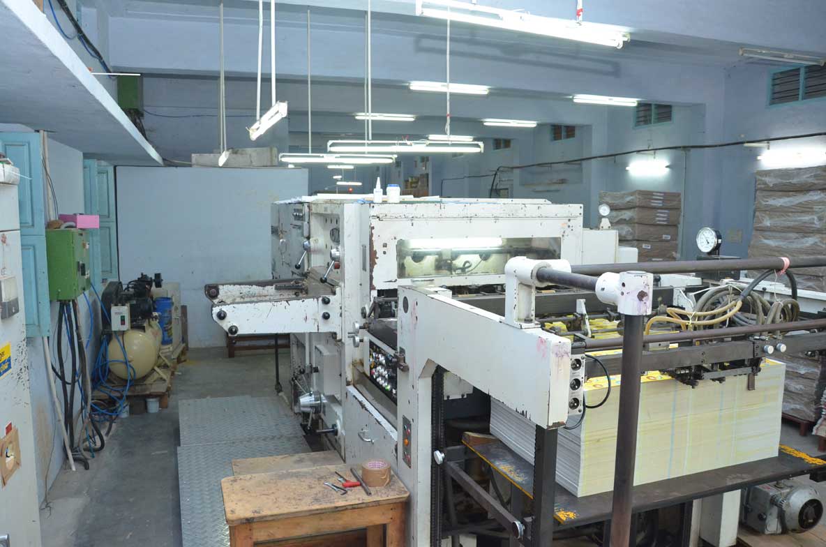 IIJIMA BFP-1000S DIE CUTTING